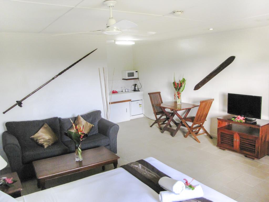 Coconut Palms Resort Vanuatu Port-Vila Extérieur photo