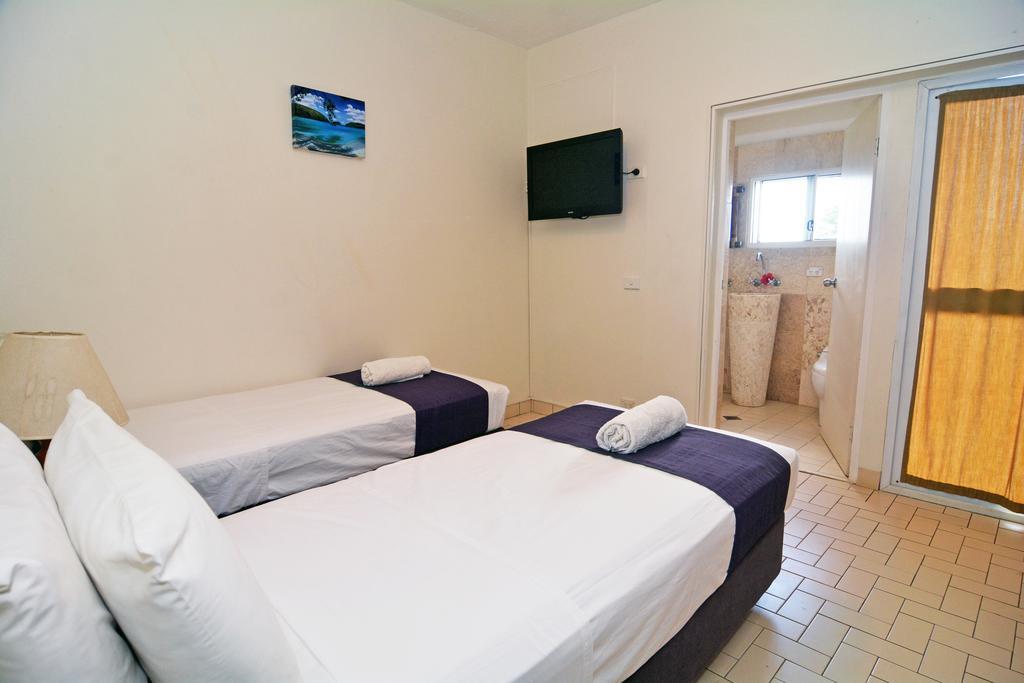 Coconut Palms Resort Vanuatu Port-Vila Extérieur photo