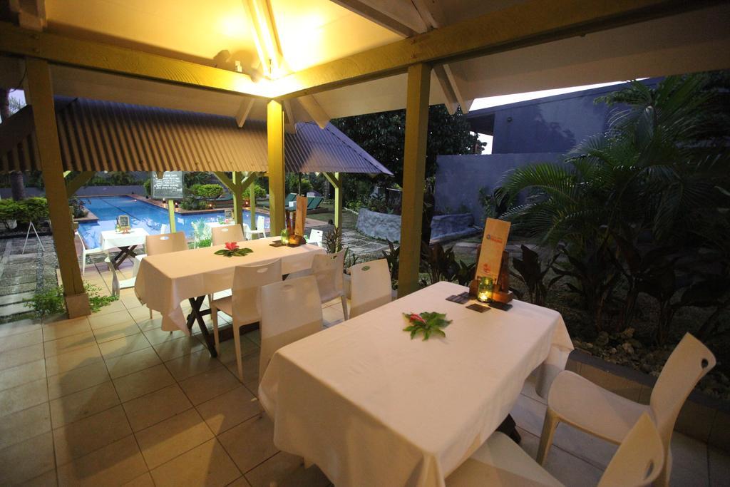 Coconut Palms Resort Vanuatu Port-Vila Extérieur photo