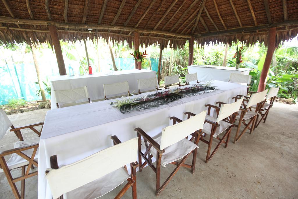 Coconut Palms Resort Vanuatu Port-Vila Extérieur photo