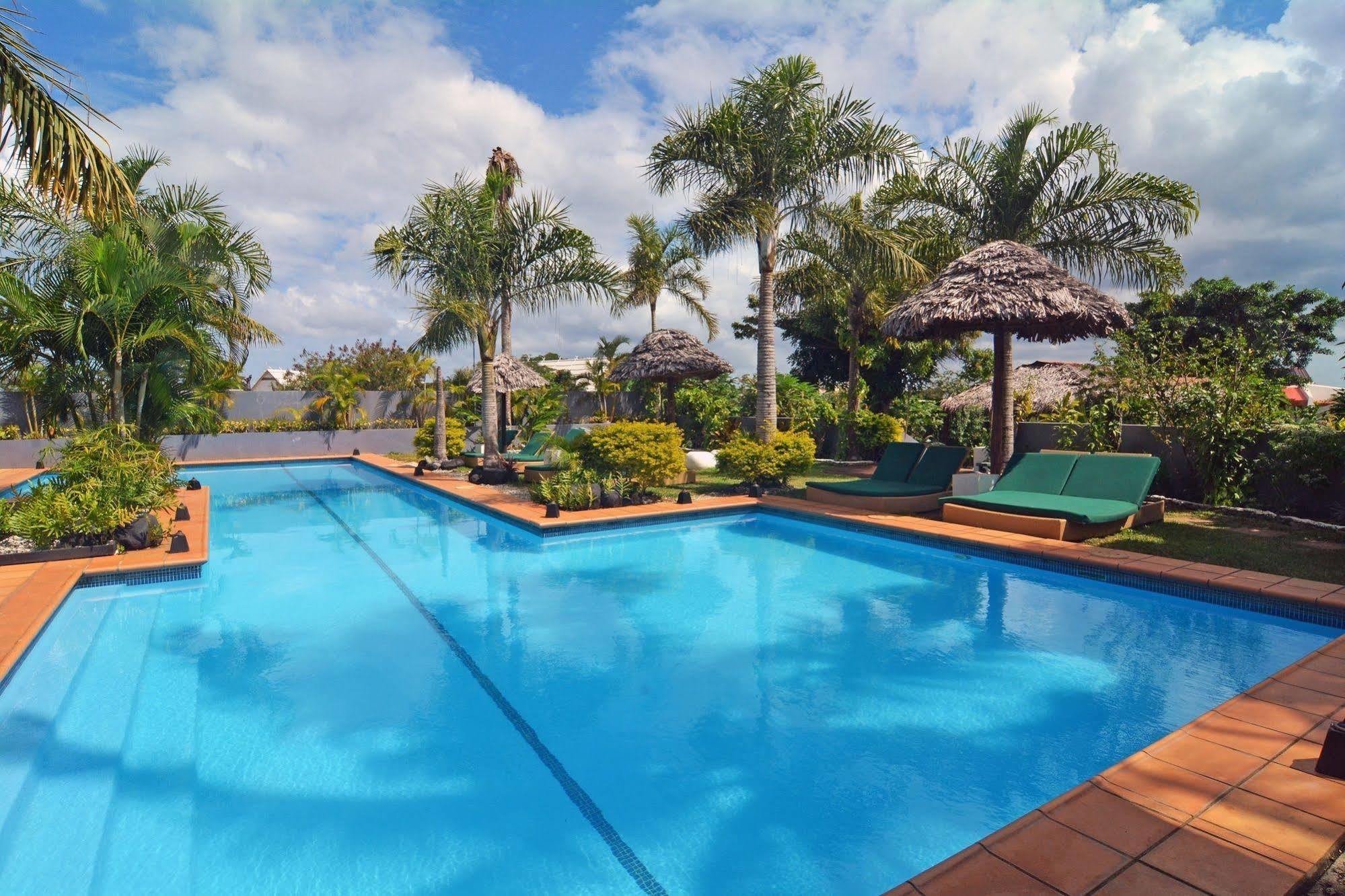 Coconut Palms Resort Vanuatu Port-Vila Extérieur photo